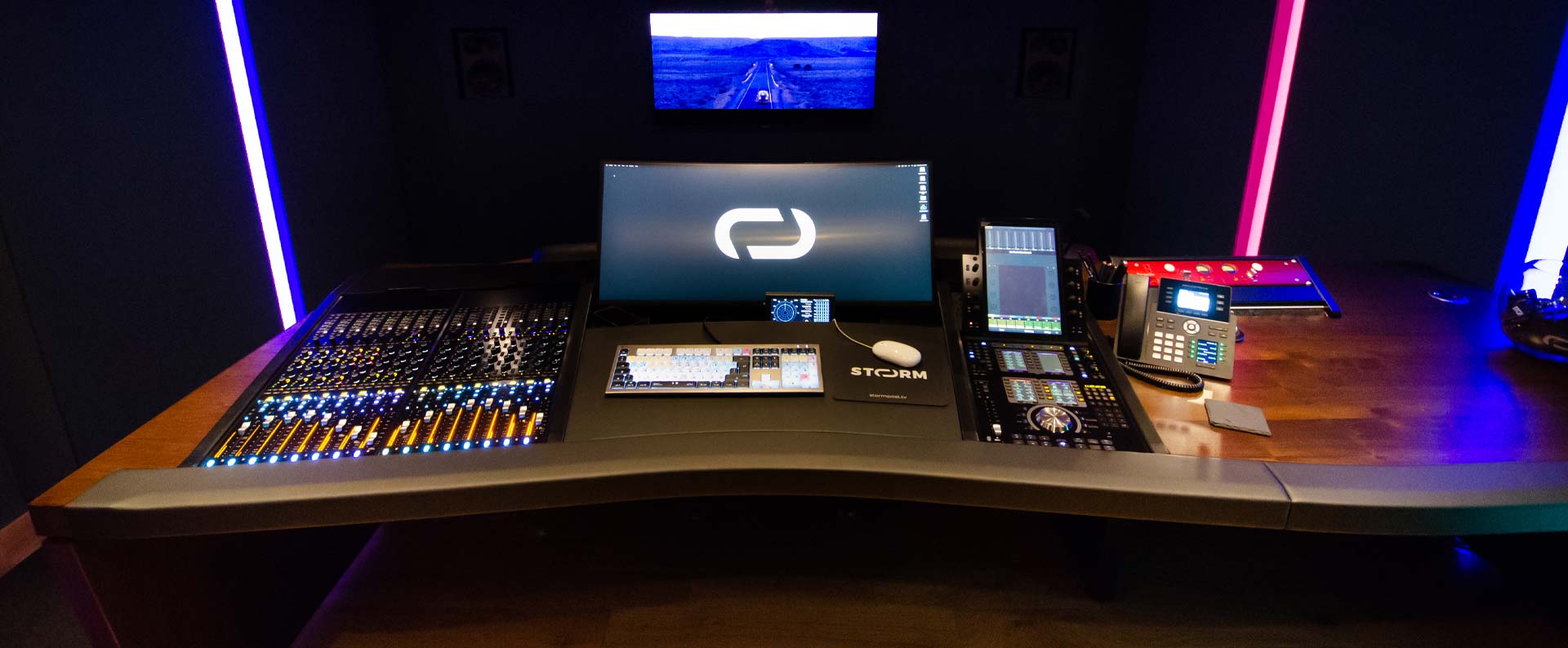Storm Custom Avid S6 desk